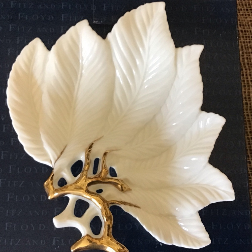 Fitz and Floyd Leaf-Shaped Decorative Dish with Gold Accents